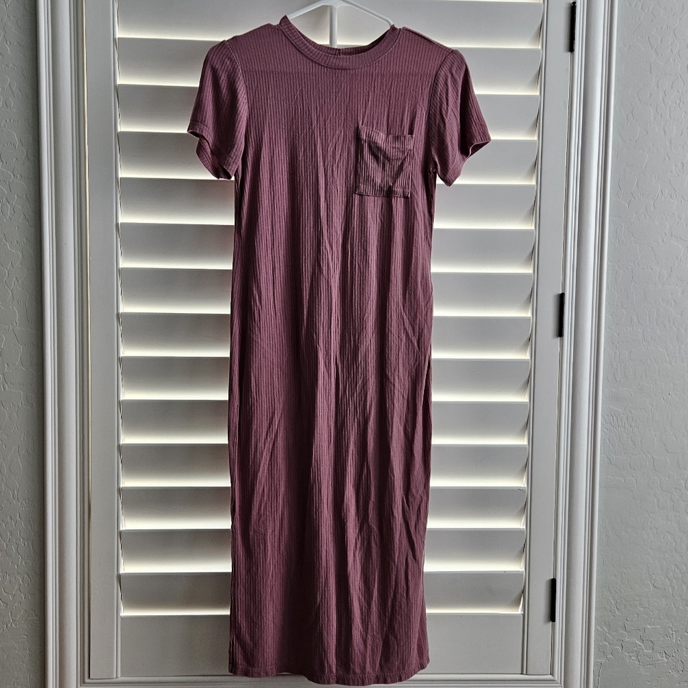 Lightweight Purple Midi T-shirt Sheath Dress w leg slits, Muave Bodycon dress